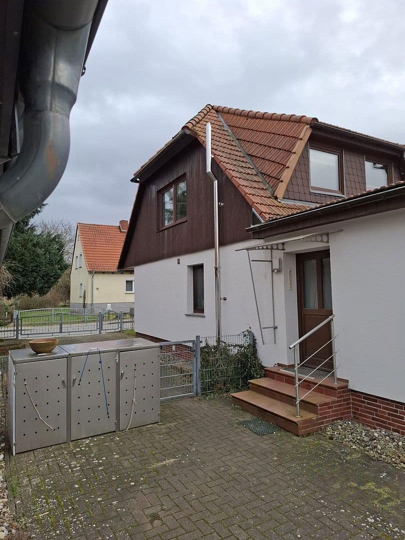 Predaj domu 155 m², pozemek 1.450 m², Bussiner Weg 7b, Velgast, Meklenbursko-Predpomoransko Predaj domu 155 m², pozemek 1.450 m², Bussiner Weg 7b, Velgast, Meklenbursko-Predpomoransko
