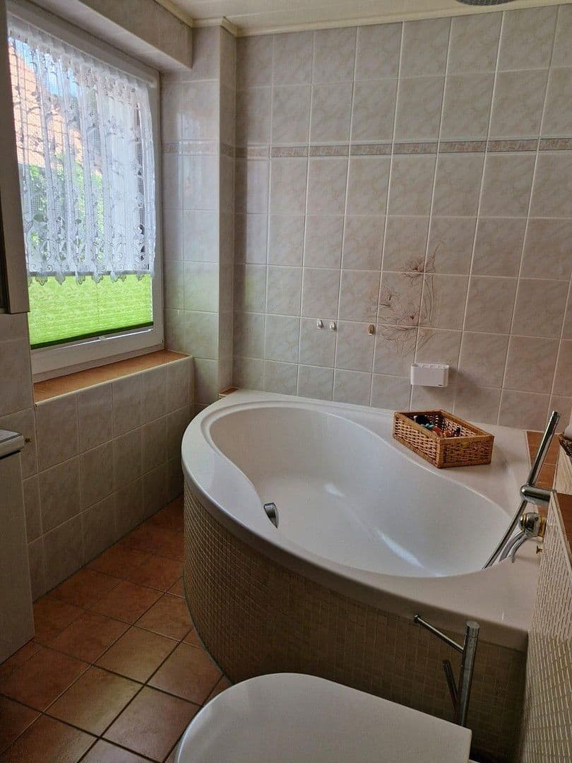 Predaj domu 155 m², pozemek 1.450 m², Bussiner Weg 7b, Velgast, Meklenbursko-Predpomoransko Predaj domu 155 m², pozemek 1.450 m², Bussiner Weg 7b, Velgast, Meklenbursko-Predpomoransko