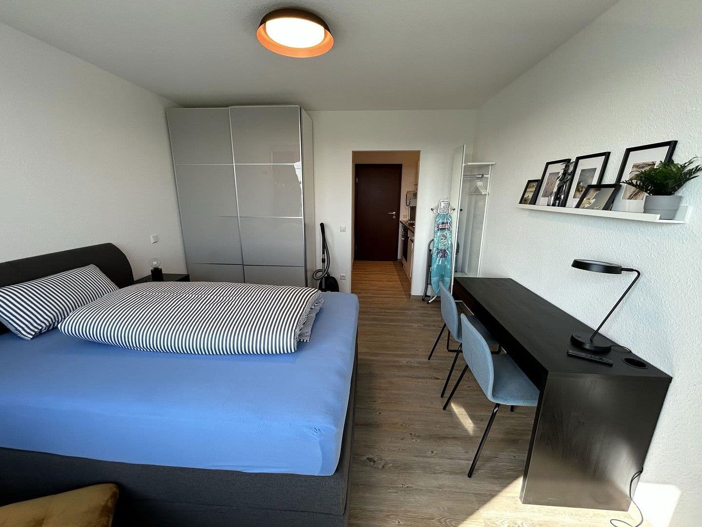 Prenájom bytu 1-izbový 23 m², Plieninger Straße 100, Stuttgart Möhringen, Bádensko-Wurttembersko Prenájom bytu 1-izbový 23 m², Plieninger Straße 100, Stuttgart Möhringen, Bádensko-Wurttembersko