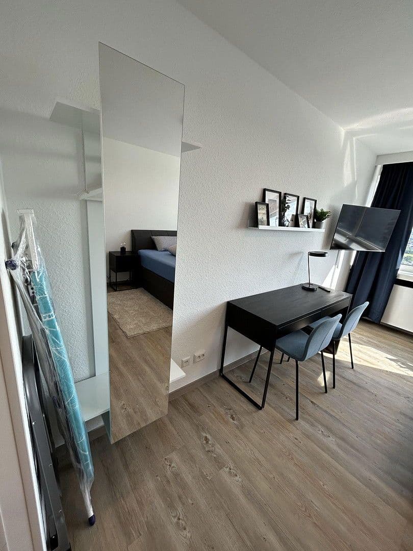 Prenájom bytu 1-izbový 23 m², Plieninger Straße 100, Stuttgart Möhringen, Bádensko-Wurttembersko Prenájom bytu 1-izbový 23 m², Plieninger Straße 100, Stuttgart Möhringen, Bádensko-Wurttembersko