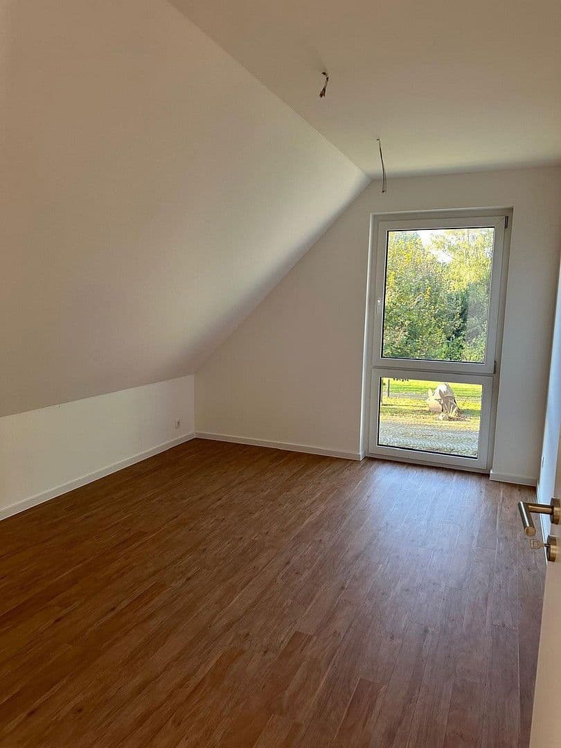 Prenájom domu 130 m², pozemek 600 m², Rießelweg 2a, Stelle, Dolné Sasko Prenájom domu 130 m², pozemek 600 m², Rießelweg 2a, Stelle, Dolné Sasko