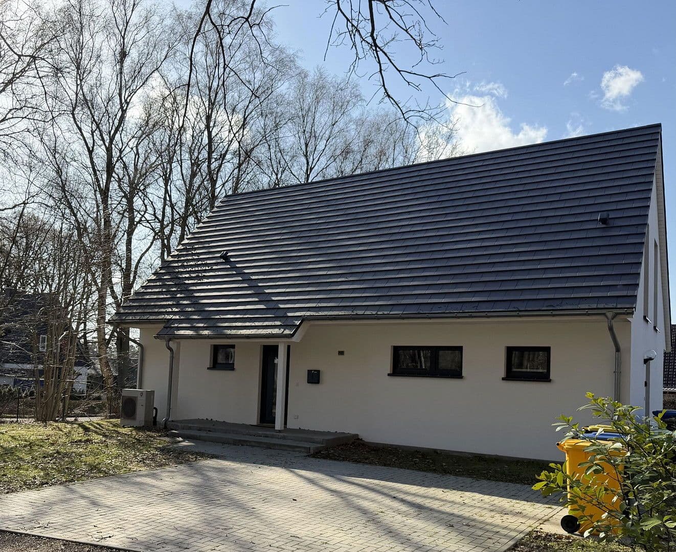 Prenájom domu 130 m², pozemek 600 m², Rießelweg 2a, Stelle, Dolné Sasko Prenájom domu 130 m², pozemek 600 m², Rießelweg 2a, Stelle, Dolné Sasko