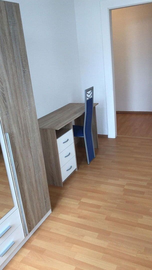 Predaj bytu 4-izbový 90 m², Martin Lutherstr 12, Plavno, Sasko Predaj bytu 4-izbový 90 m², Martin Lutherstr 12, Plavno, Sasko