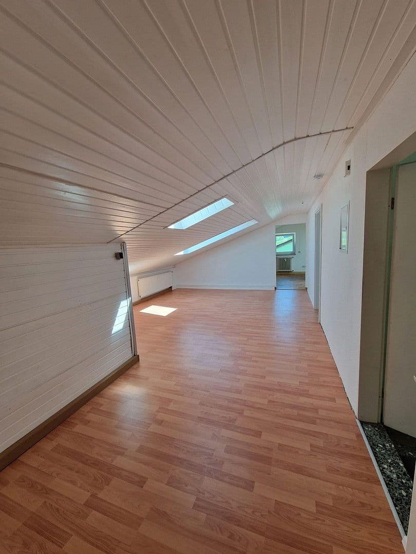 Prenájom bytu 2-izbový 65 m², Birkelweg 36, Steinheim am Albuch, Bádensko-Wurttembersko Prenájom bytu 2-izbový 65 m², Birkelweg 36, Steinheim am Albuch, Bádensko-Wurttembersko