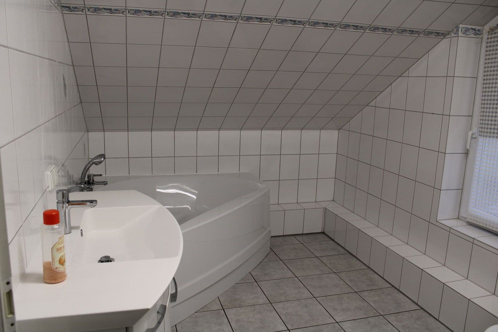 Prenájom bytu 2-izbový 62 m², Eulenweg 4, Wilhelmsfeld, Bádensko-Wurttembersko Prenájom bytu 2-izbový 62 m², Eulenweg 4, Wilhelmsfeld, Bádensko-Wurttembersko