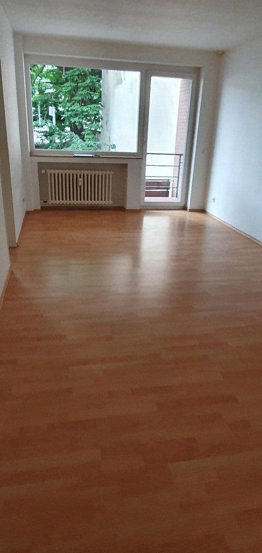 Prenájom bytu 2-izbový 63 m², Rheinstr. 16, Krefeld, Severné Porýnie - Westfálsko Prenájom bytu 2-izbový 63 m², Rheinstr. 16, Krefeld, Severné Porýnie - Westfálsko