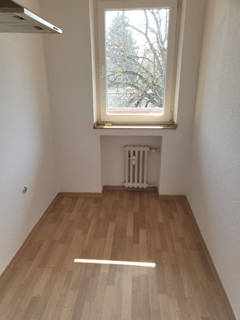 Prenájom bytu 2-izbový 63 m², Rheinstr. 16, Krefeld, Severné Porýnie - Westfálsko Prenájom bytu 2-izbový 63 m², Rheinstr. 16, Krefeld, Severné Porýnie - Westfálsko