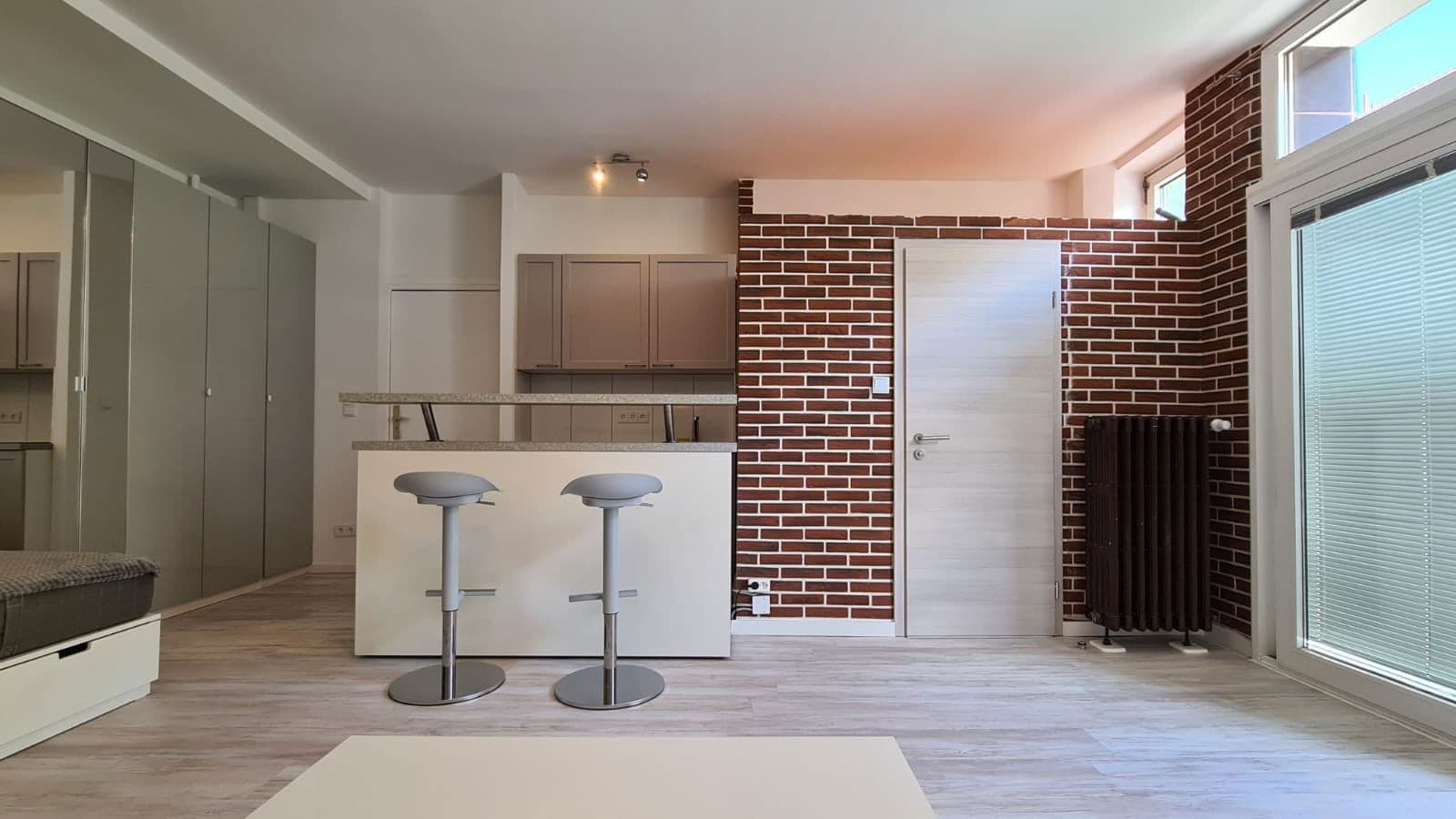 Prenájom bytu 1-izbový 35 m², Fredericiastrass 3, Berlin, Berlín Prenájom bytu 1-izbový 35 m², Fredericiastrass 3, Berlin, Berlín