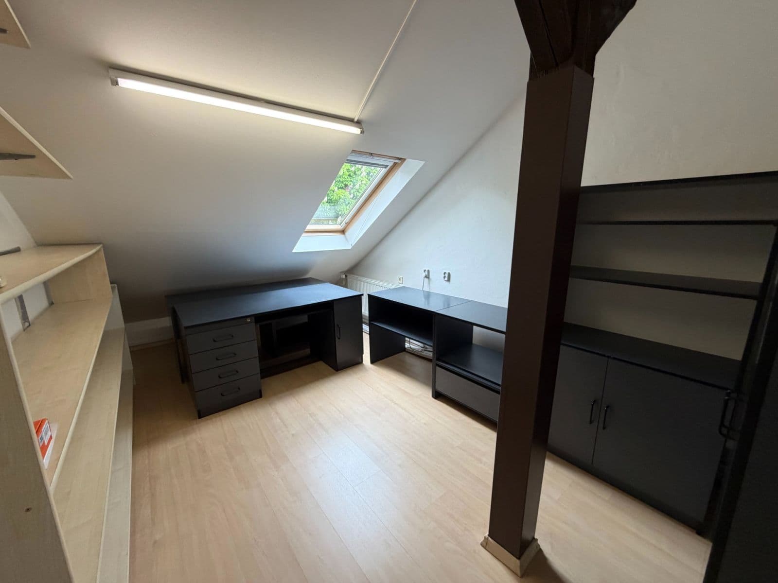 Prenájom nebytového priestoru 133 m², Dubečská, Praha, Praha Prenájom nebytového priestoru 133 m², Dubečská, Praha, Praha