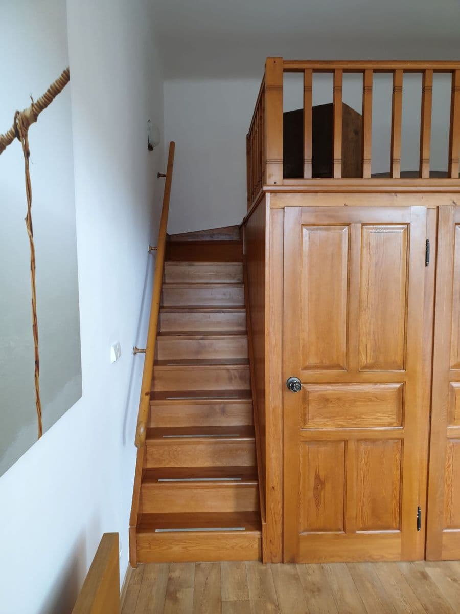 Prenájom bytu 2-izbový 53 m², Arbesovo náměstí, Praha, Praha Prenájom bytu 2-izbový 53 m², Arbesovo náměstí, Praha, Praha