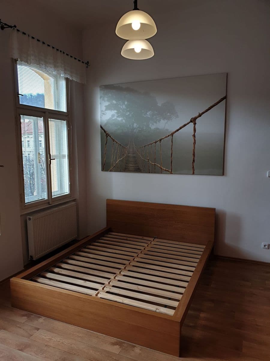 Prenájom bytu 2-izbový 53 m², Arbesovo náměstí, Praha, Praha Prenájom bytu 2-izbový 53 m², Arbesovo náměstí, Praha, Praha