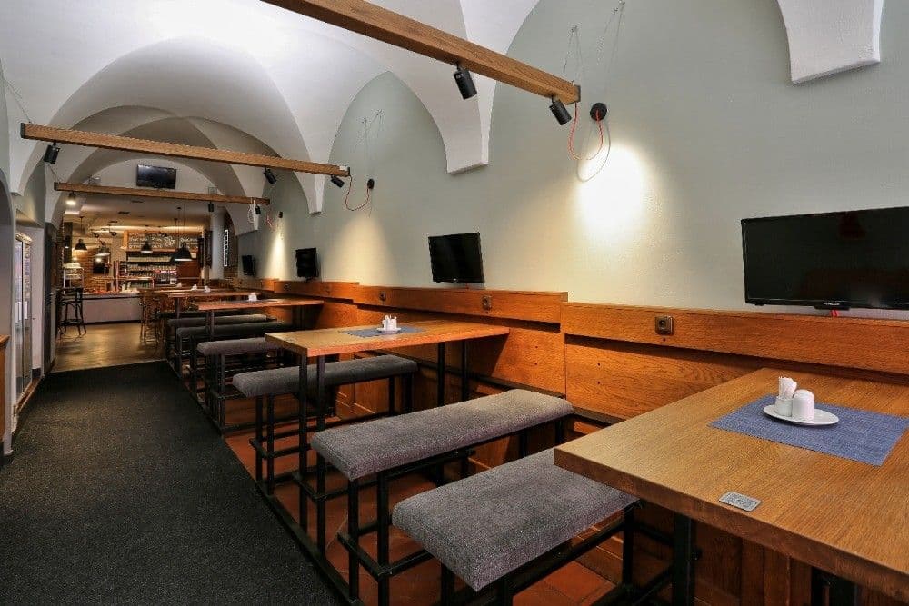 Prenájom nebytového priestoru 320 m², Riegrova, Olomouc, Olomoucký kraj Prenájom nebytového priestoru 320 m², Riegrova, Olomouc, Olomoucký kraj