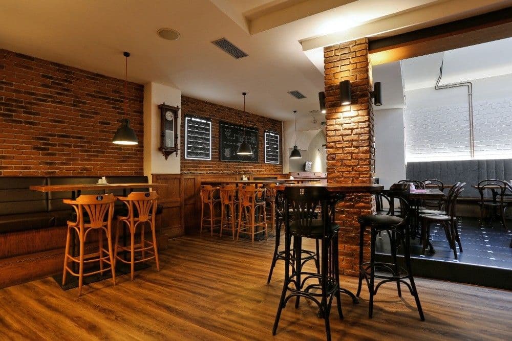 Prenájom nebytového priestoru 320 m², Riegrova, Olomouc, Olomoucký kraj Prenájom nebytového priestoru 320 m², Riegrova, Olomouc, Olomoucký kraj