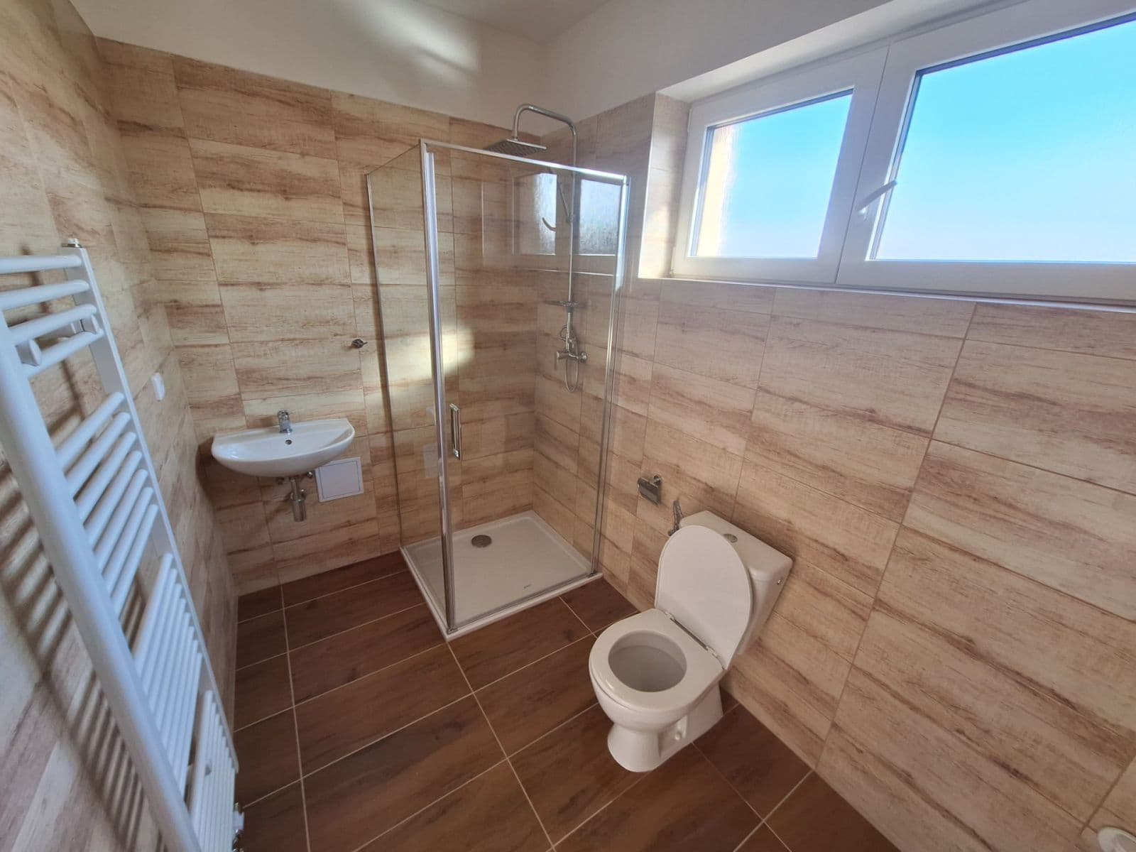 Prenájom bytu 2-izbový 50 m², Za Humny, Chyňava, Středočeský kraj Prenájom bytu 2-izbový 50 m², Za Humny, Chyňava, Středočeský kraj