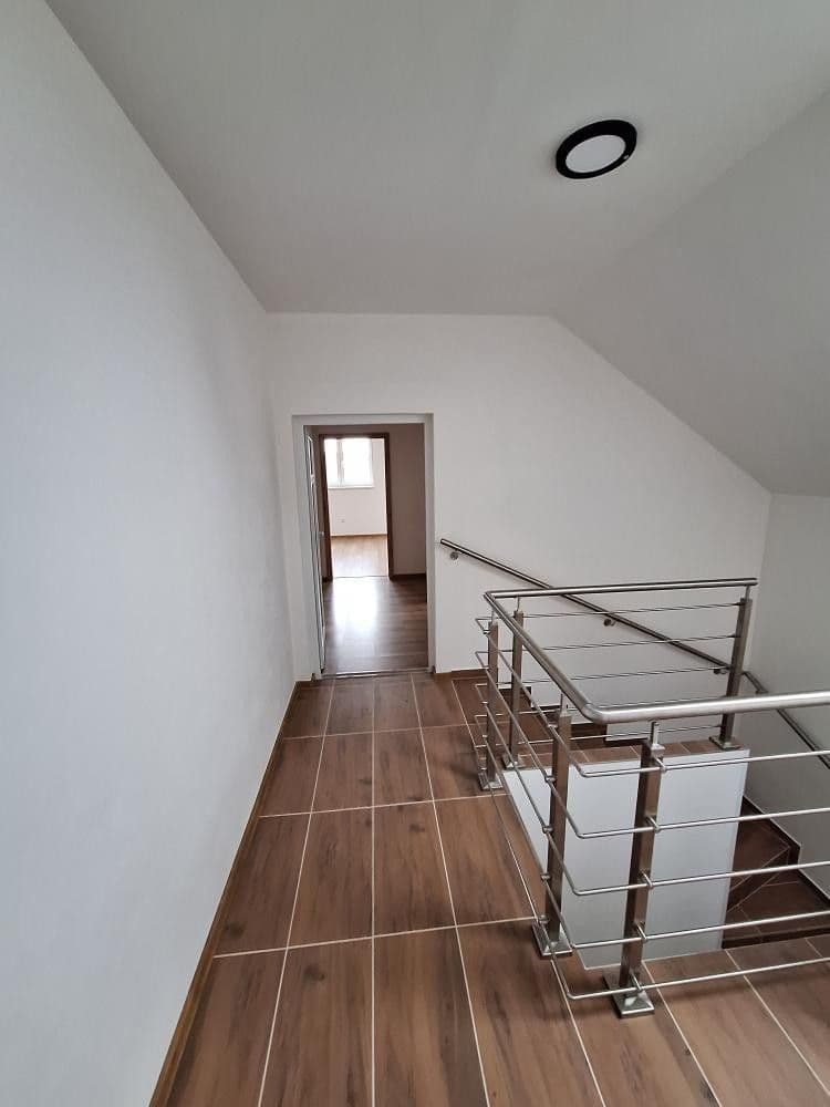 Prenájom bytu 2-izbový 50 m², Za Humny, Chyňava, Středočeský kraj Prenájom bytu 2-izbový 50 m², Za Humny, Chyňava, Středočeský kraj