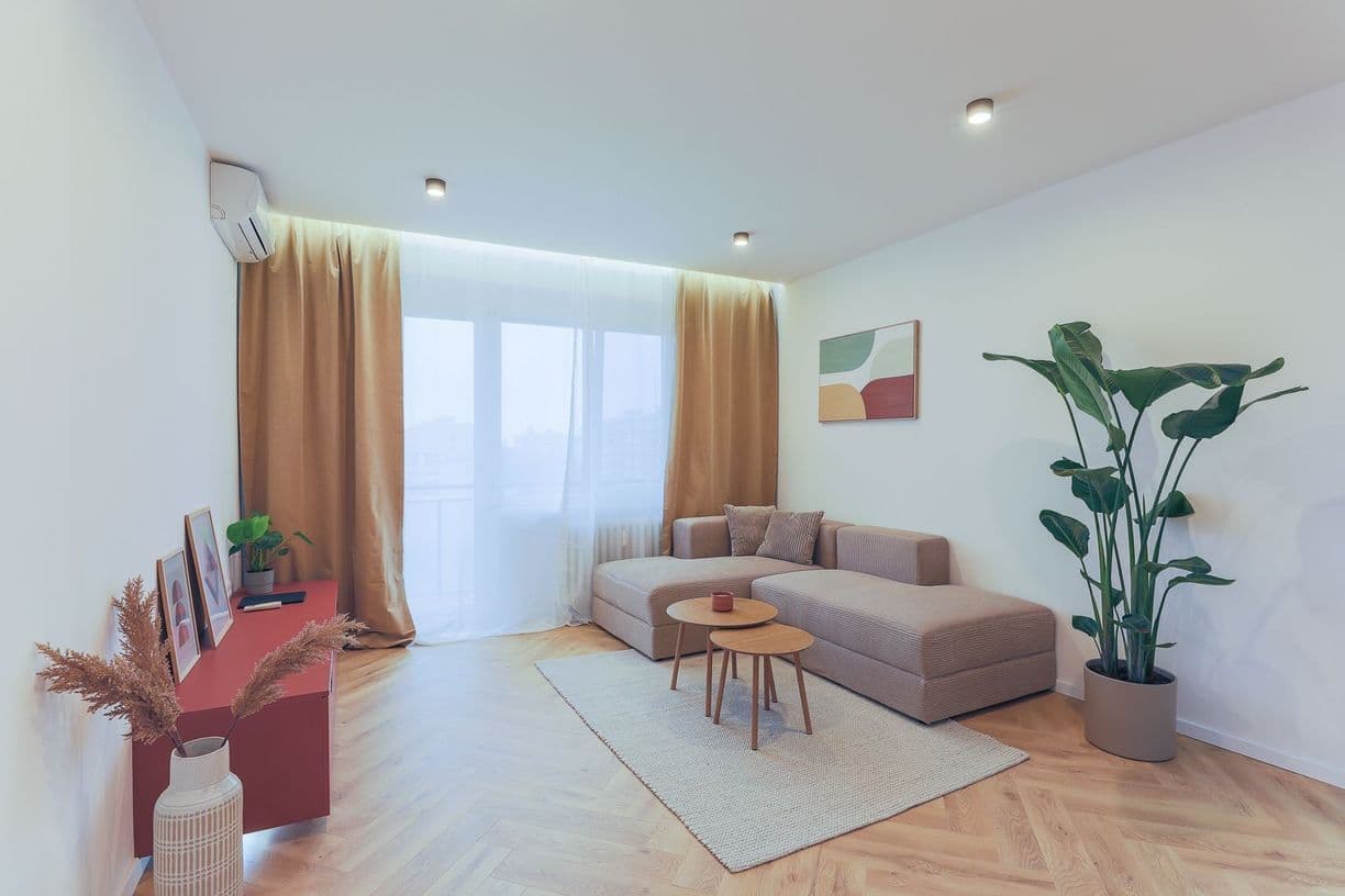 Prenájom bytu 2-izbový 43 m², Súmračná, Ružinov, Bratislavský kraj Prenájom bytu 2-izbový 43 m², Súmračná, Ružinov, Bratislavský kraj