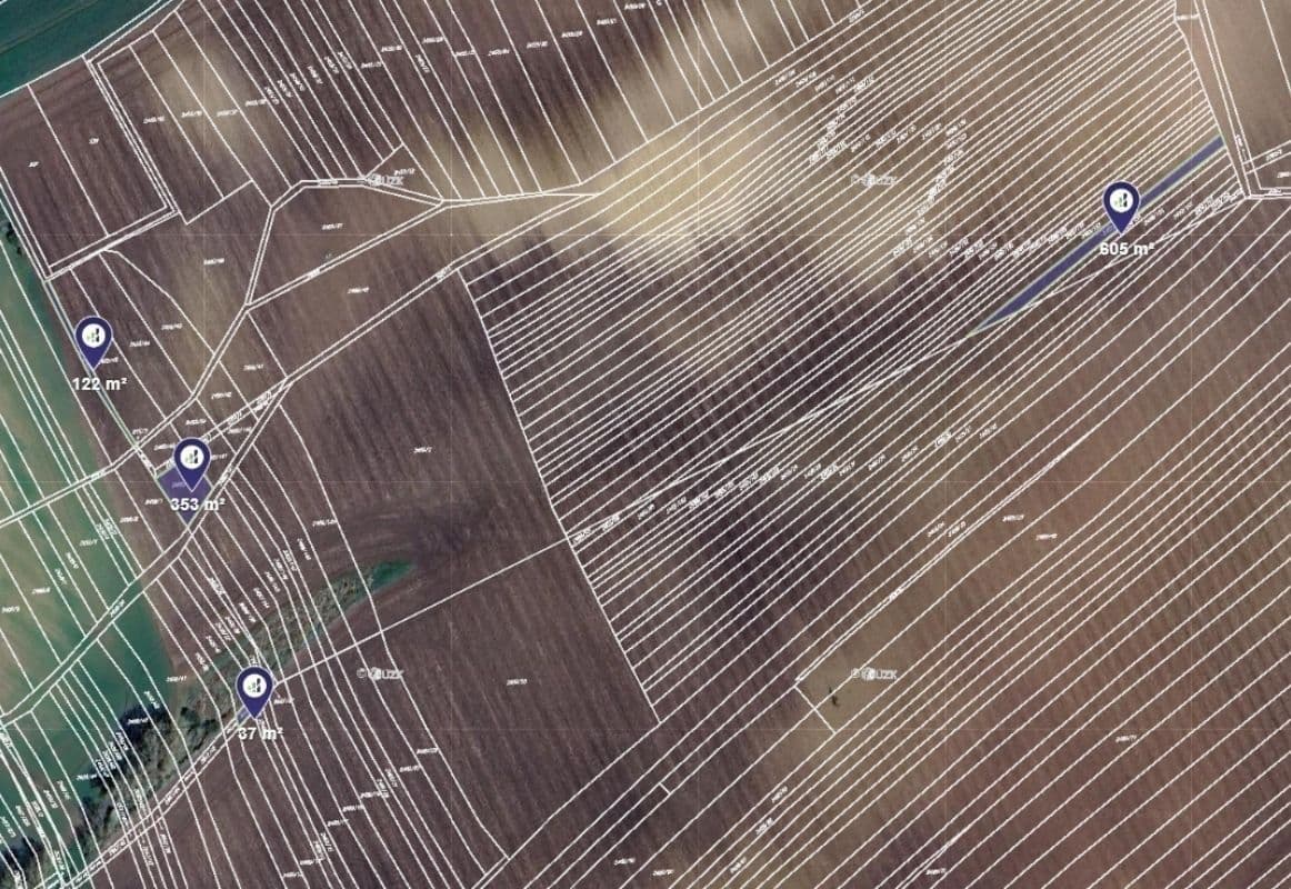 Predaj pozemku 43.527 m², Dobročkovice, Jihomoravský kraj Predaj pozemku 43.527 m², Dobročkovice, Jihomoravský kraj