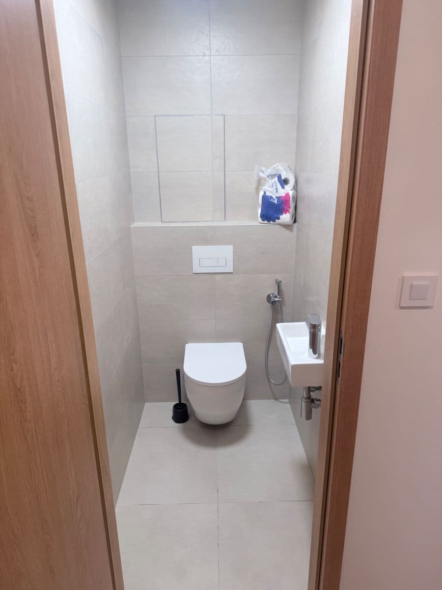 Prenájom bytu 2-izbový 55 m², Jižní, Brno, Jihomoravský kraj Prenájom bytu 2-izbový 55 m², Jižní, Brno, Jihomoravský kraj