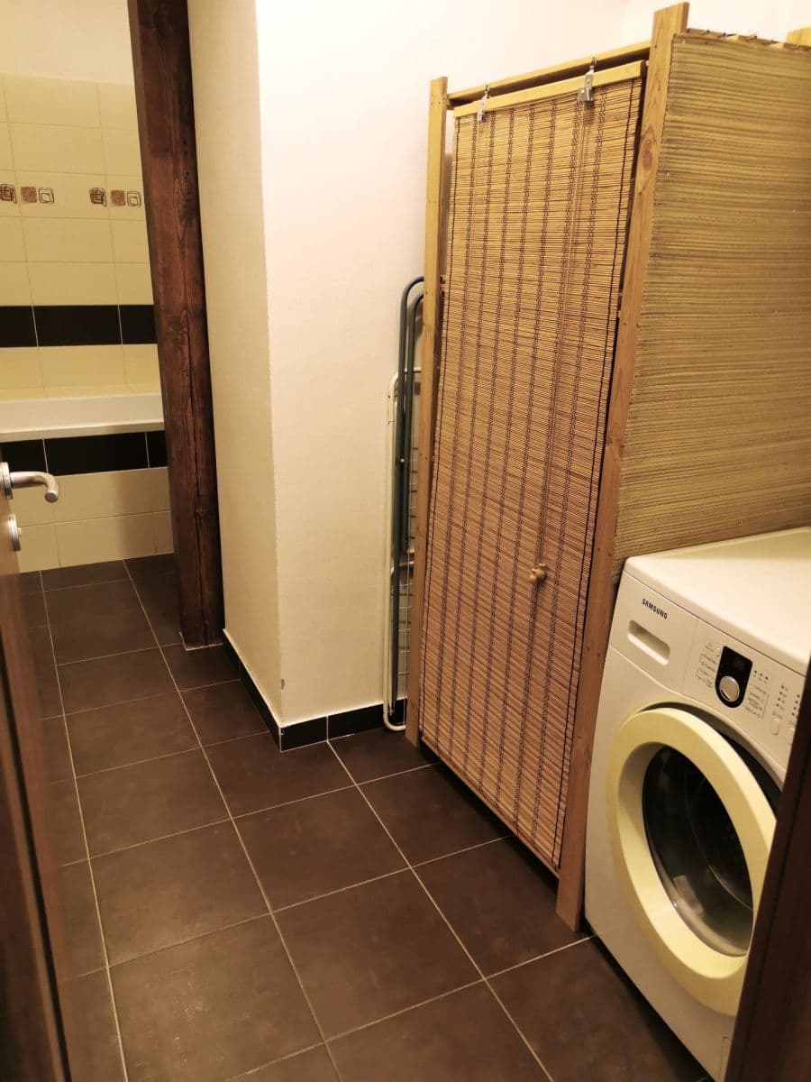 Predaj bytu 1-izbový 39 m², Vosmíkových, Praha, Praha Predaj bytu 1-izbový 39 m², Vosmíkových, Praha, Praha