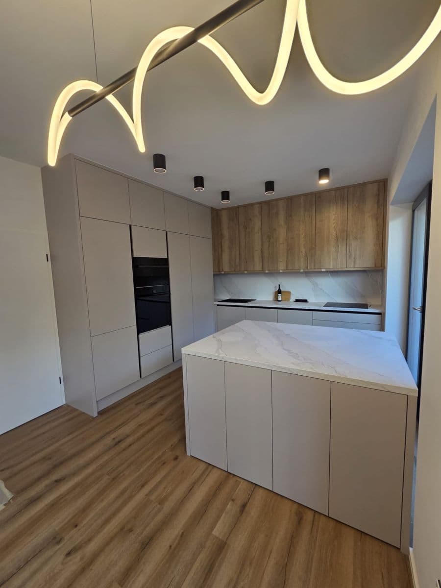 Prenájom bytu 2-izbový 63 m², Koněvova, Mladá Boleslav, Středočeský kraj Prenájom bytu 2-izbový 63 m², Koněvova, Mladá Boleslav, Středočeský kraj