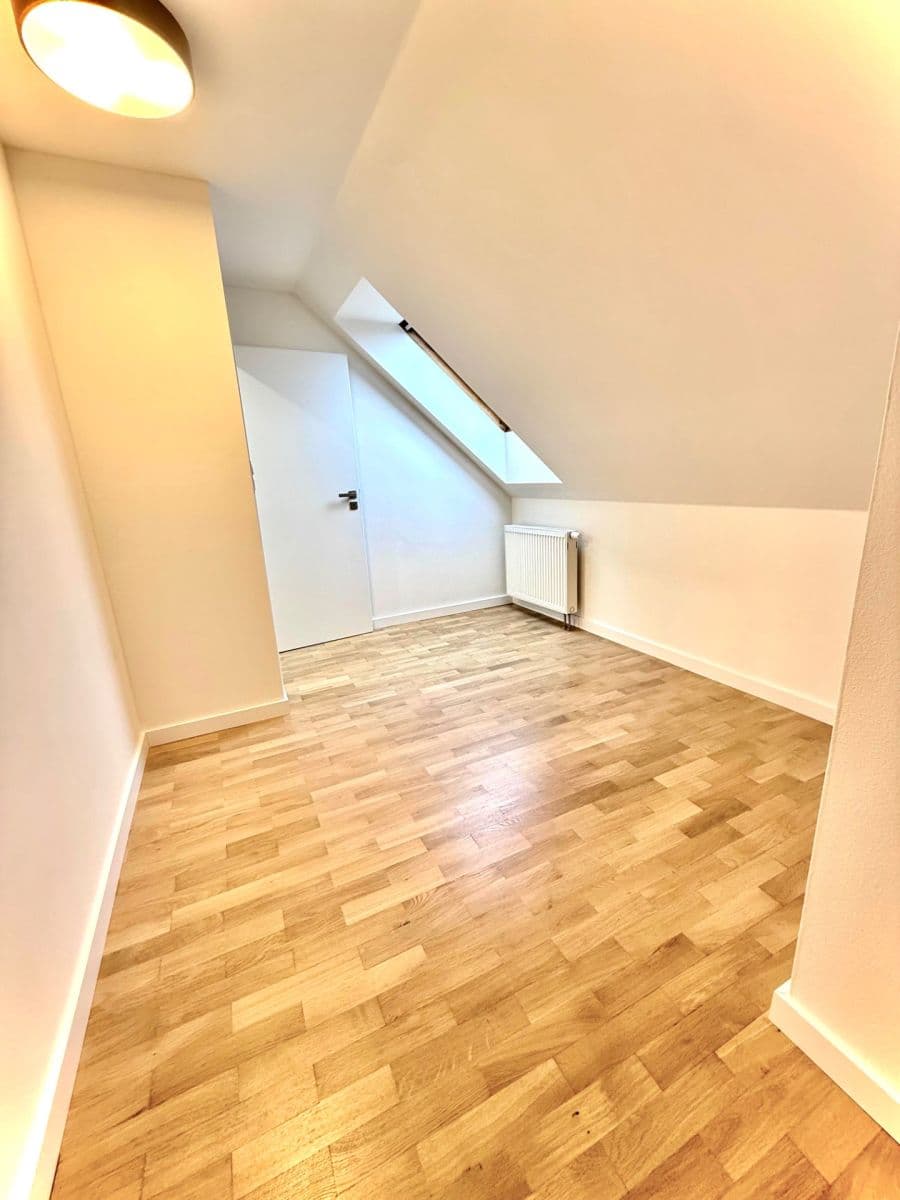 Predaj bytu 3-izbový 84 m², Lublaňská, Praha, Praha Predaj bytu 3-izbový 84 m², Lublaňská, Praha, Praha