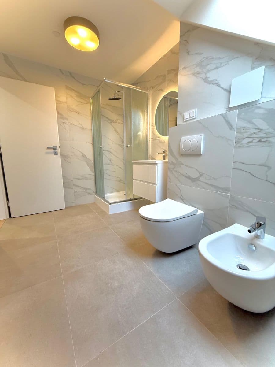 Predaj bytu 3-izbový 84 m², Lublaňská, Praha, Praha Predaj bytu 3-izbový 84 m², Lublaňská, Praha, Praha