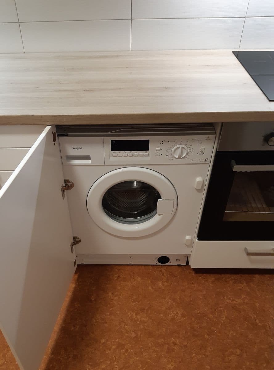 Prenájom bytu 1-izbový 32 m², Budějovická, Tábor, Jihočeský kraj Prenájom bytu 1-izbový 32 m², Budějovická, Tábor, Jihočeský kraj