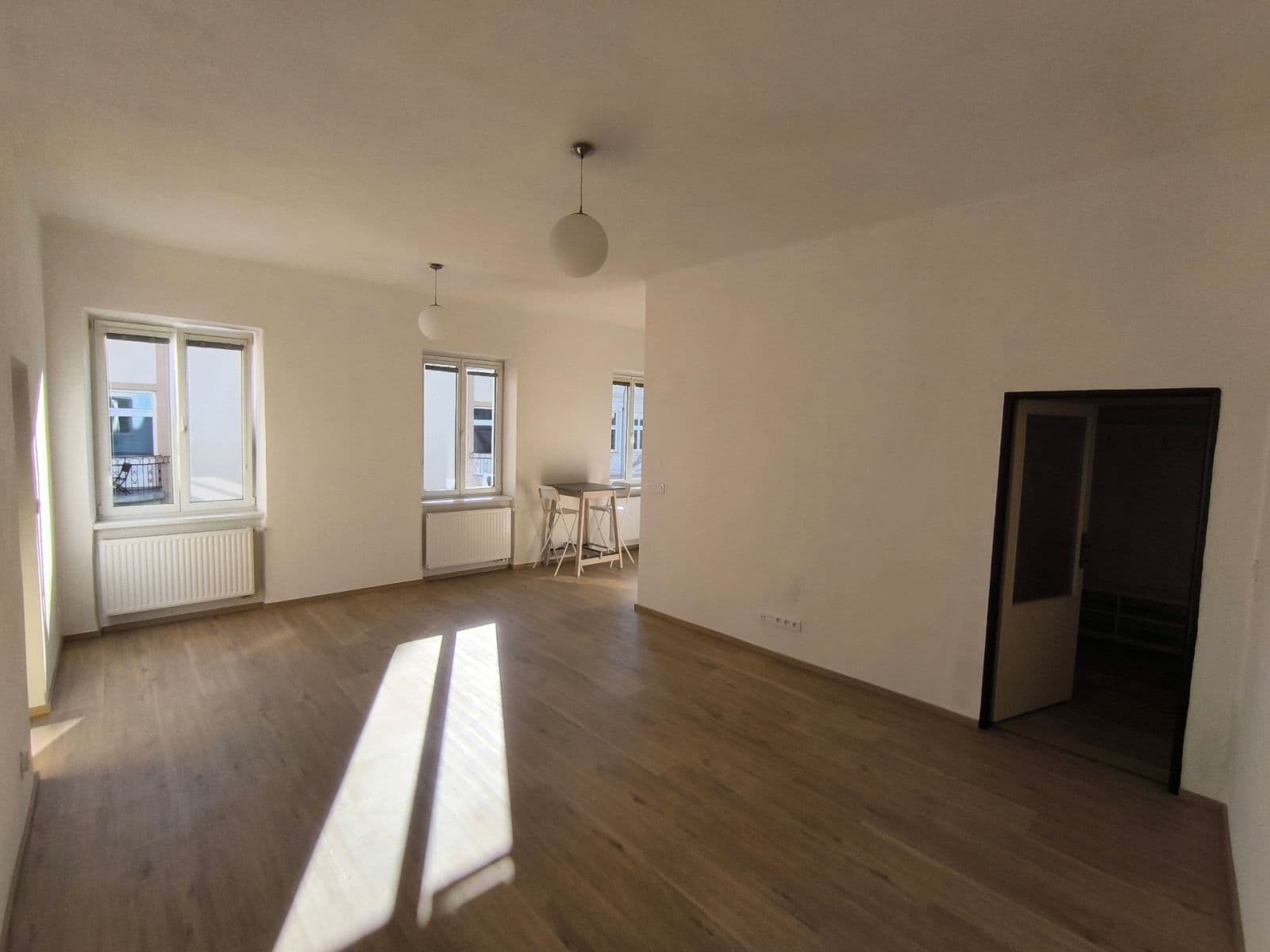 Prenájom bytu 2-izbový 60 m², K. Weise, České Budějovice, Jihočeský kraj Prenájom bytu 2-izbový 60 m², K. Weise, České Budějovice, Jihočeský kraj