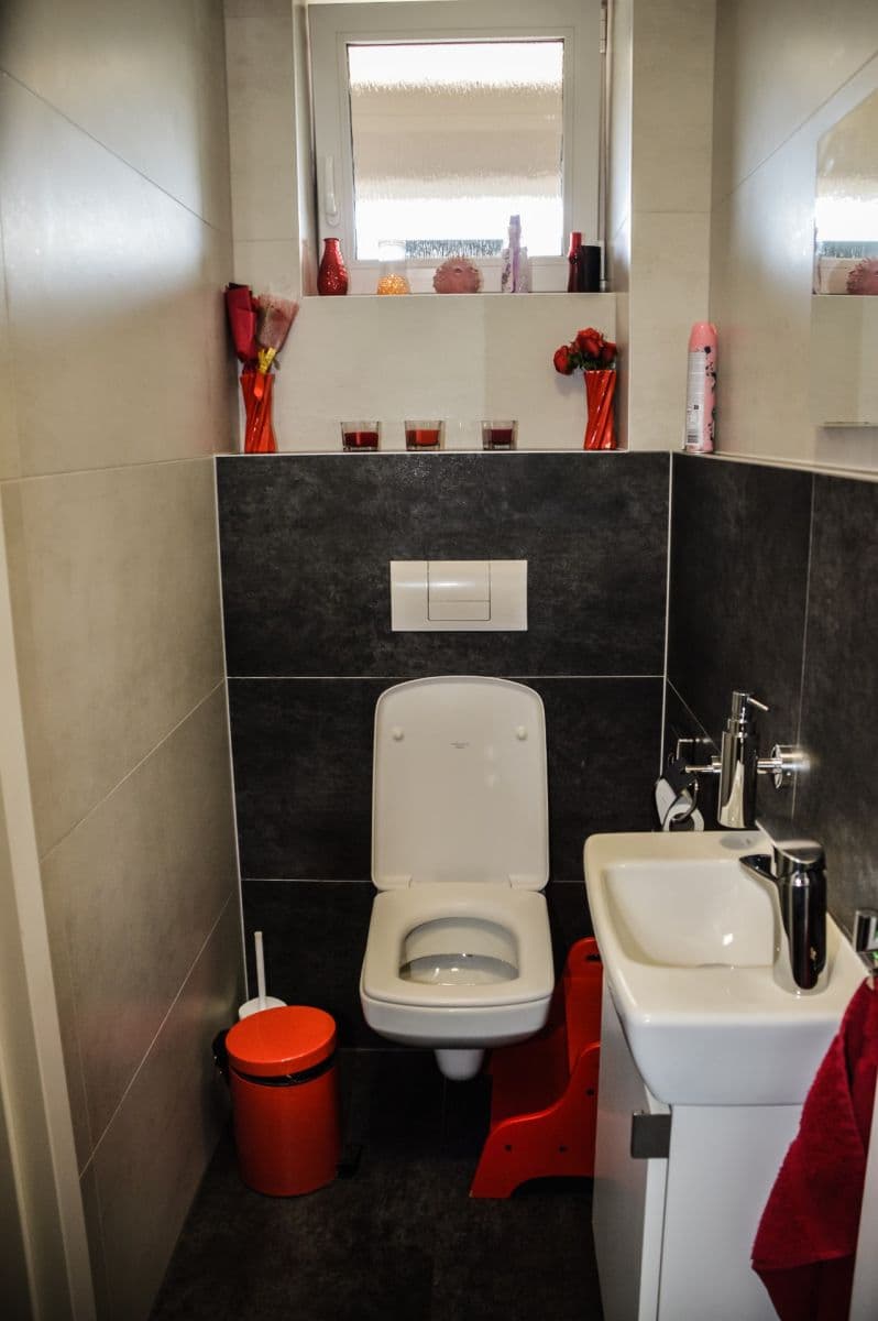 Predaj domu 109 m², pozemek 306 m², Sládkovičova, Miloslavov, Bratislavský kraj Predaj domu 109 m², pozemek 306 m², Sládkovičova, Miloslavov, Bratislavský kraj