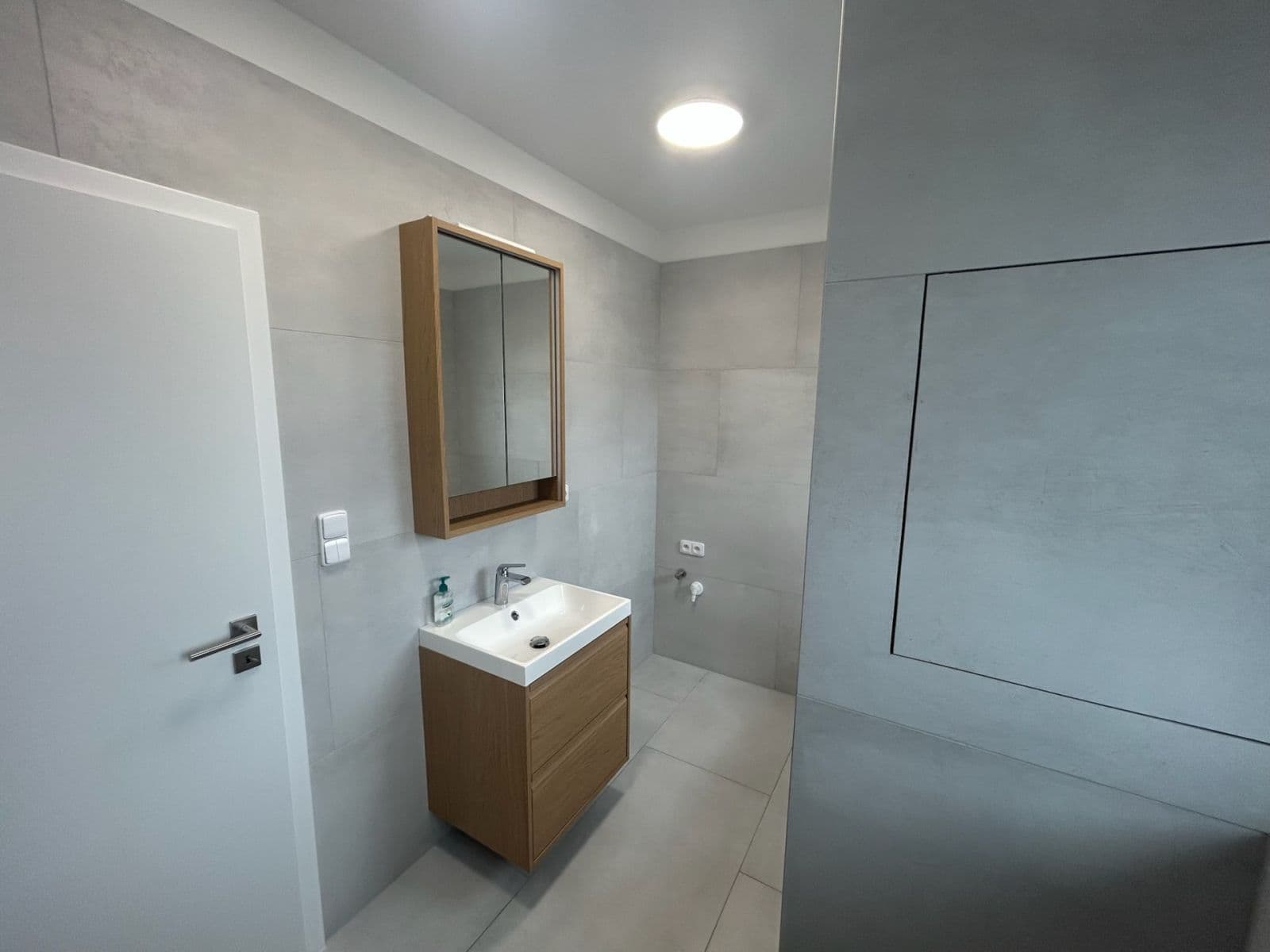 Prenájom bytu 2-izbový 49 m², Jiřího z Poděbrad, Hrádek nad Nisou, Liberecký kraj Prenájom bytu 2-izbový 49 m², Jiřího z Poděbrad, Hrádek nad Nisou, Liberecký kraj