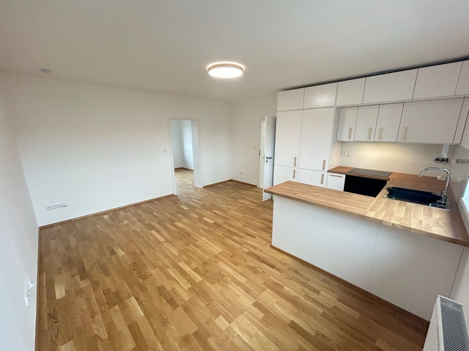 Prenájom bytu 2-izbový 49 m², Jiřího z Poděbrad, Hrádek nad Nisou, Liberecký kraj Prenájom bytu 2-izbový 49 m², Jiřího z Poděbrad, Hrádek nad Nisou, Liberecký kraj