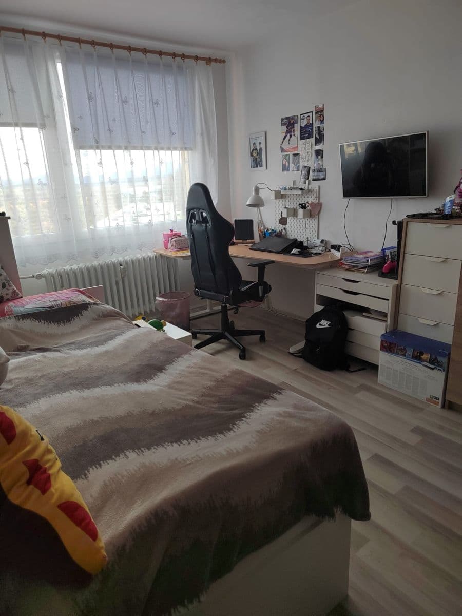 Prenájom bytu 3-izbový 68 m², Opavská, Teplice, Ústecký kraj Prenájom bytu 3-izbový 68 m², Opavská, Teplice, Ústecký kraj