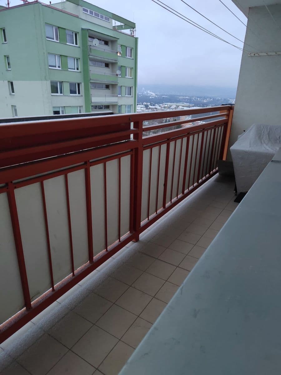 Prenájom bytu 3-izbový 68 m², Opavská, Teplice, Ústecký kraj Prenájom bytu 3-izbový 68 m², Opavská, Teplice, Ústecký kraj