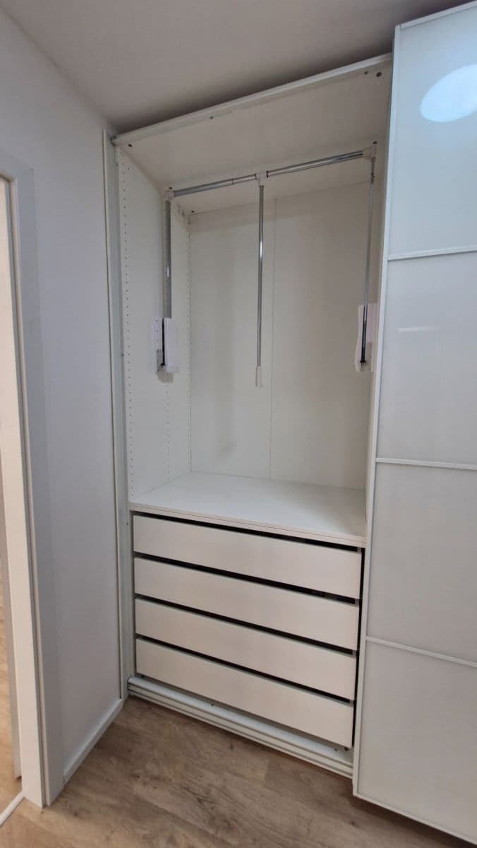 Prenájom bytu 1-izbový 30 m², Auerswaldova, Brno, Jihomoravský kraj Prenájom bytu 1-izbový 30 m², Auerswaldova, Brno, Jihomoravský kraj