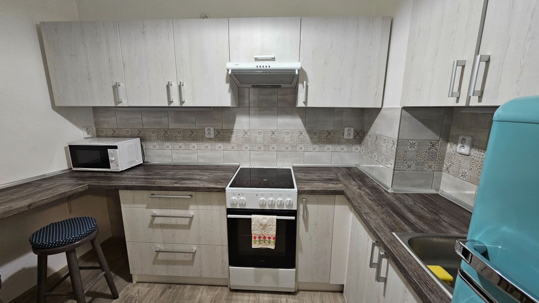 Prenájom bytu 1-izbový 37 m², V Rybníčkách, Praha, Praha Prenájom bytu 1-izbový 37 m², V Rybníčkách, Praha, Praha