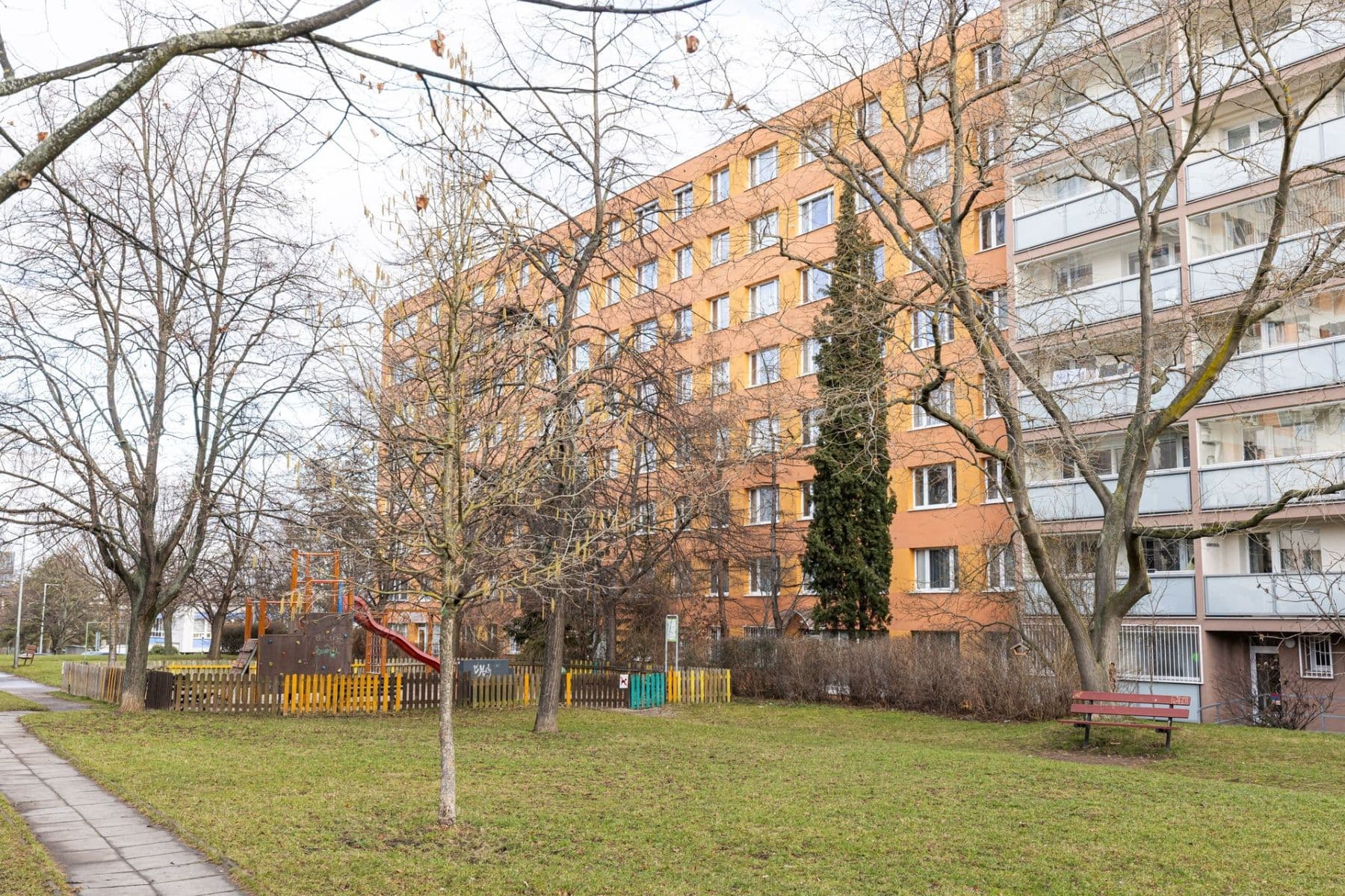 Prenájom bytu 3-izbový 68 m², Bítovská, Praha, Praha Prenájom bytu 3-izbový 68 m², Bítovská, Praha, Praha