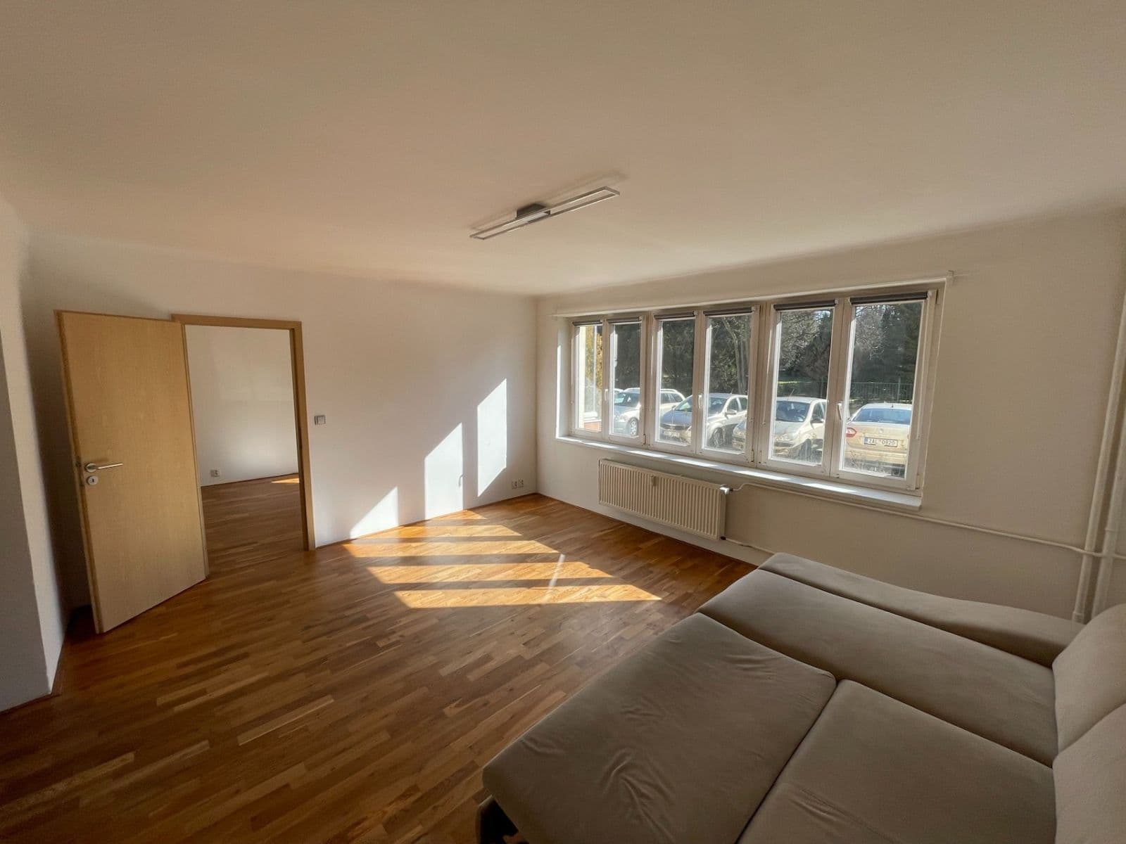 Prenájom bytu 3-izbový 60 m², Šrámkova, Říčany, Středočeský kraj Prenájom bytu 3-izbový 60 m², Šrámkova, Říčany, Středočeský kraj