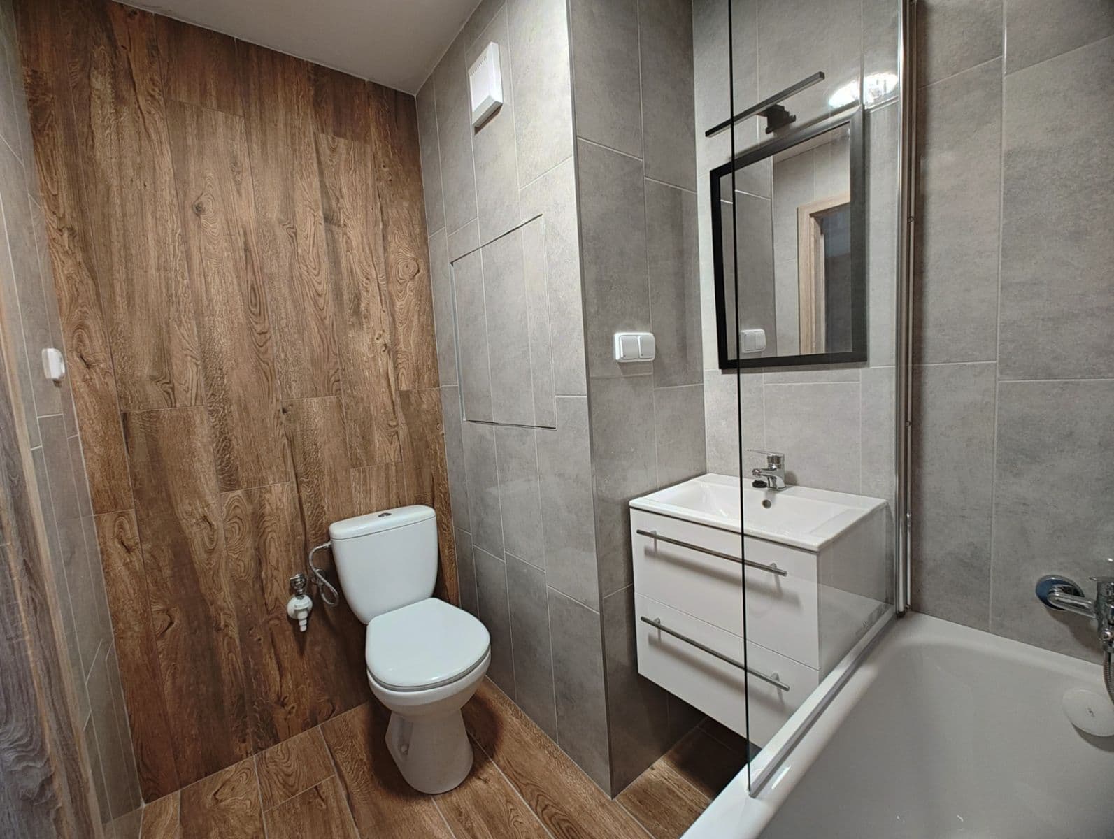 Prenájom bytu 2-izbový 45 m², Želivského, Havířov, Moravskoslezský kraj Prenájom bytu 2-izbový 45 m², Želivského, Havířov, Moravskoslezský kraj