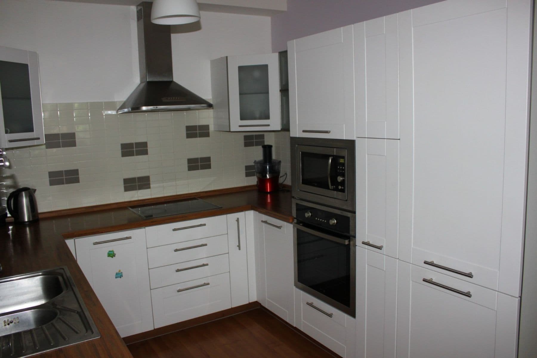 Prenájom bytu 3-izbový 73 m², Vřesovická, Praha, Praha Prenájom bytu 3-izbový 73 m², Vřesovická, Praha, Praha