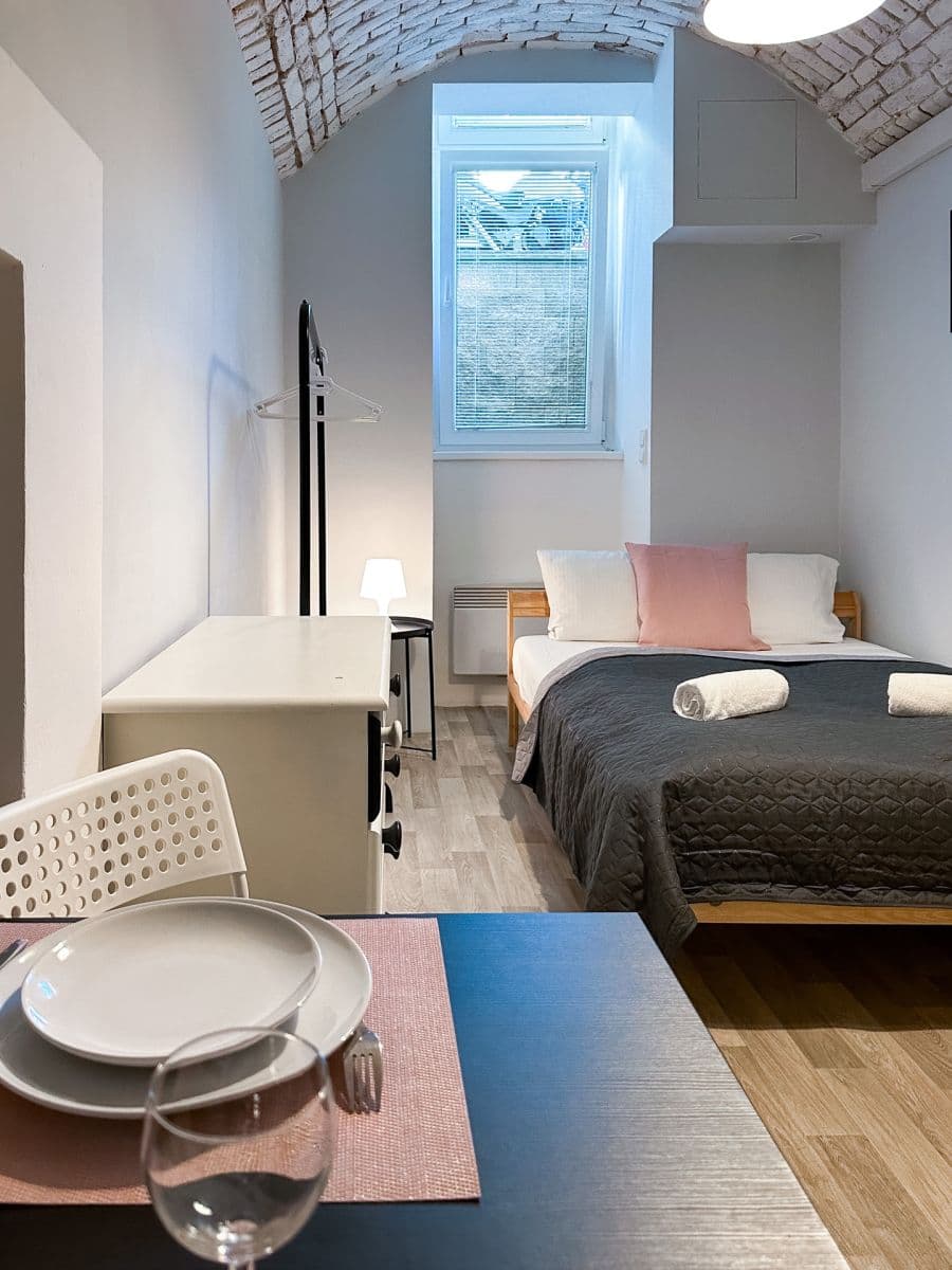 Prenájom bytu 1-izbový 20 m², Víta Nejedlého, Praha, Praha Prenájom bytu 1-izbový 20 m², Víta Nejedlého, Praha, Praha