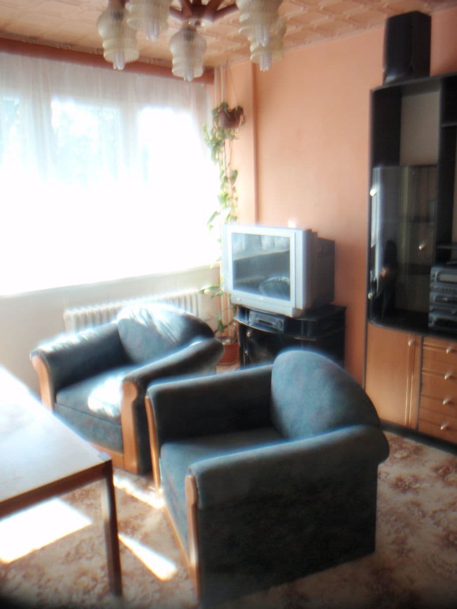 Prenájom bytu 3-izbový 60 m², Gagarinova, Hradec Králové, Královéhradecký kraj Prenájom bytu 3-izbový 60 m², Gagarinova, Hradec Králové, Královéhradecký kraj