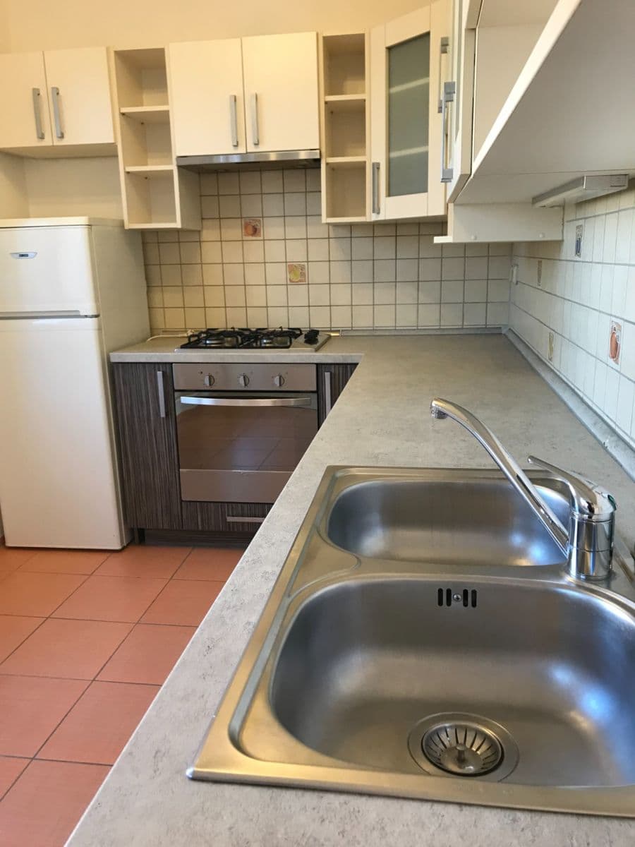 Prenájom bytu 2-izbový 56 m², Gen. Sochora, Ostrava, Moravskoslezský kraj Prenájom bytu 2-izbový 56 m², Gen. Sochora, Ostrava, Moravskoslezský kraj