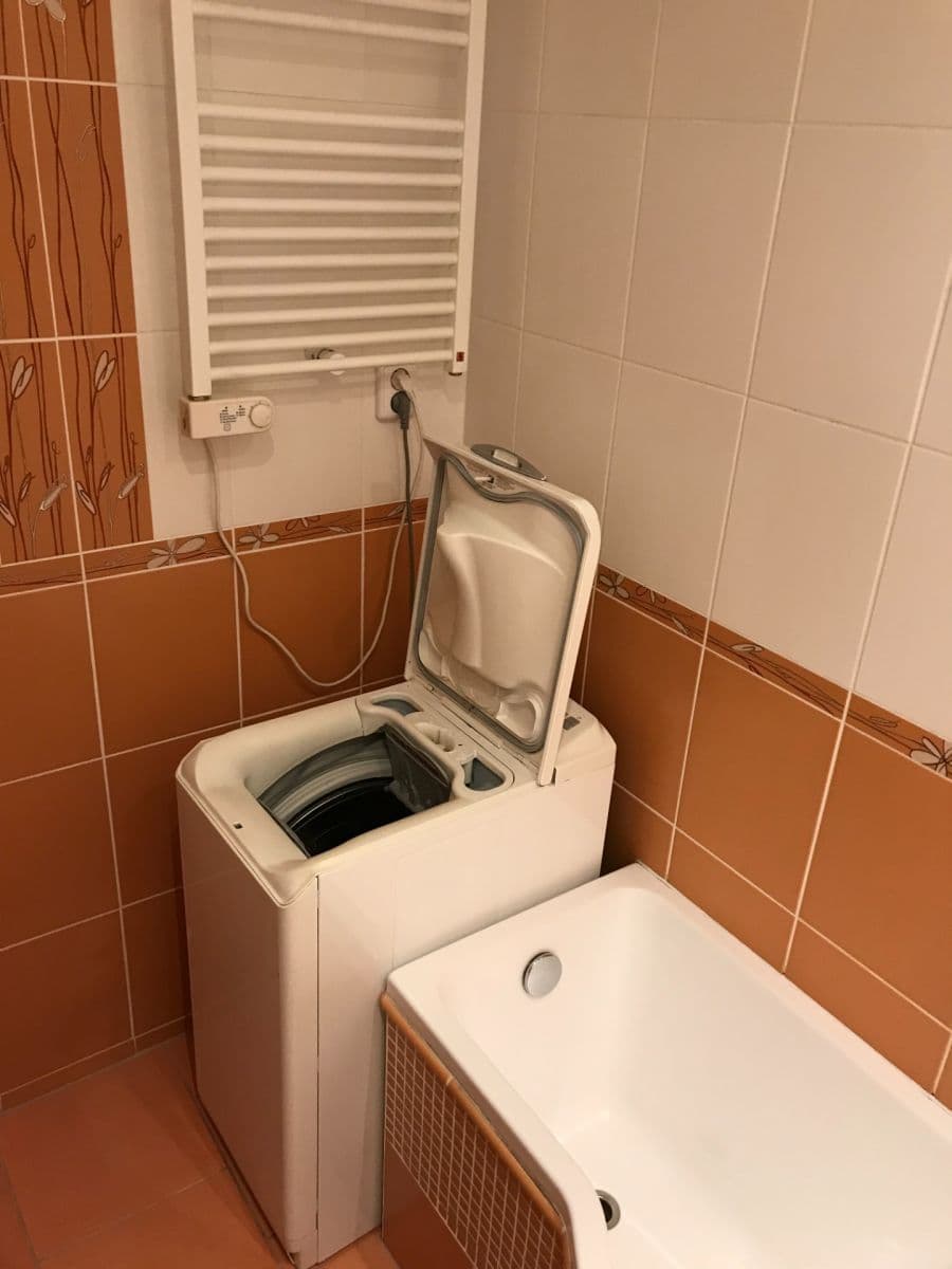 Prenájom bytu 2-izbový 56 m², Gen. Sochora, Ostrava, Moravskoslezský kraj Prenájom bytu 2-izbový 56 m², Gen. Sochora, Ostrava, Moravskoslezský kraj