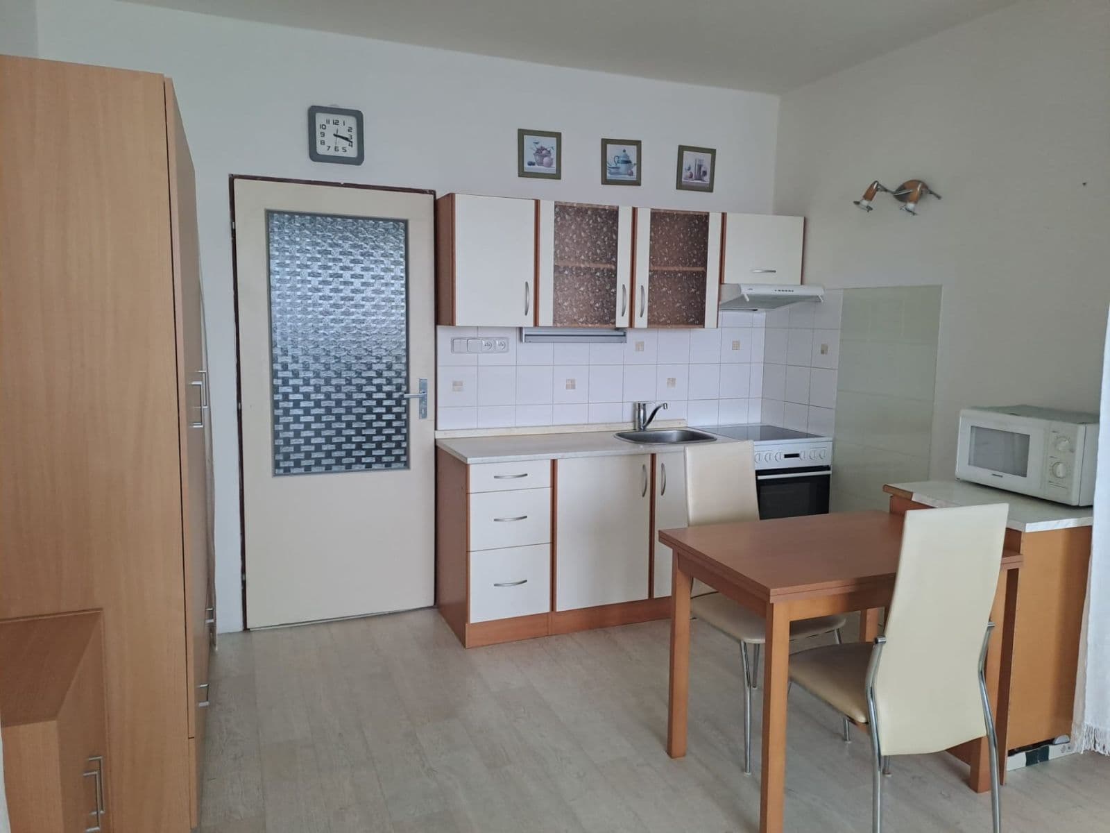 Prenájom bytu Garsoniéra 32 m², Na Ohradě, Strakonice, Jihočeský kraj Prenájom bytu Garsoniéra 32 m², Na Ohradě, Strakonice, Jihočeský kraj