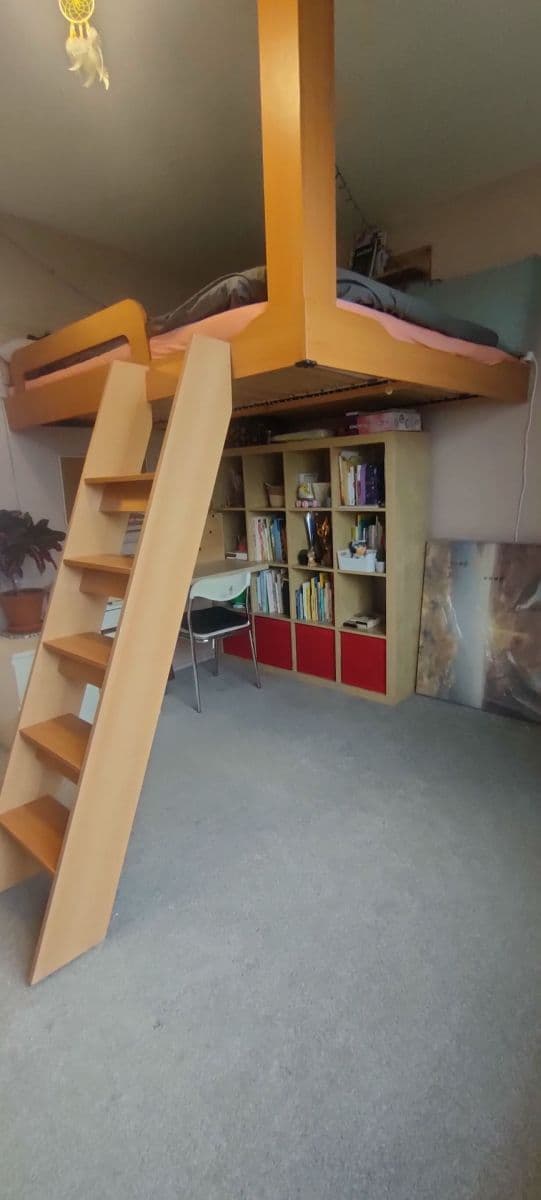 Prenájom bytu 3-izbový 63 m², Mezi Domy, Jesenice, Středočeský kraj Prenájom bytu 3-izbový 63 m², Mezi Domy, Jesenice, Středočeský kraj