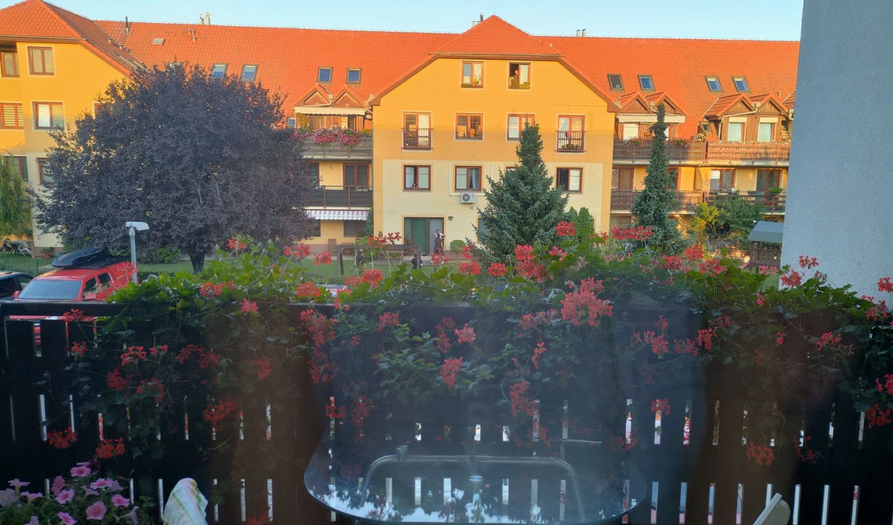 Prenájom bytu 3-izbový 63 m², Mezi Domy, Jesenice, Středočeský kraj Prenájom bytu 3-izbový 63 m², Mezi Domy, Jesenice, Středočeský kraj