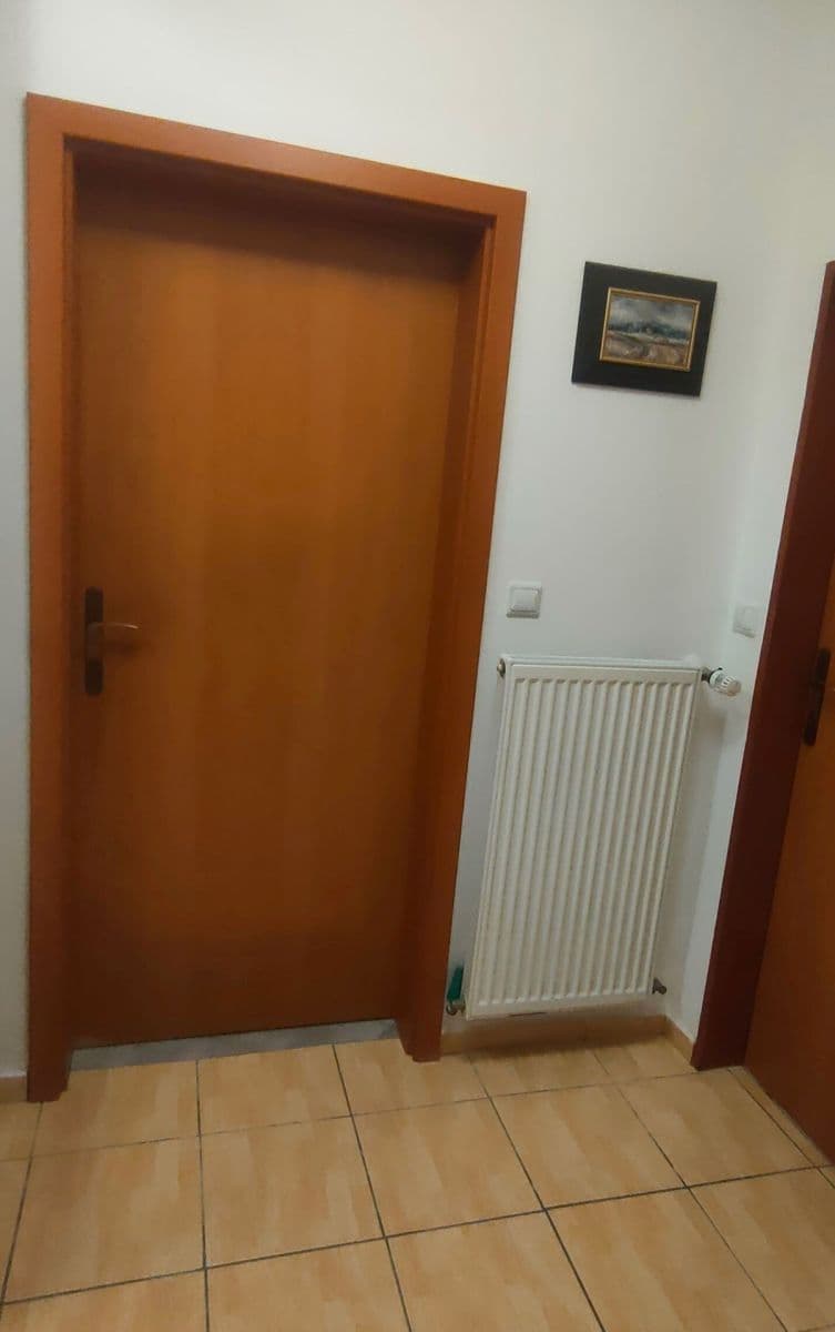 Prenájom bytu 3-izbový 63 m², Mezi Domy, Jesenice, Středočeský kraj Prenájom bytu 3-izbový 63 m², Mezi Domy, Jesenice, Středočeský kraj