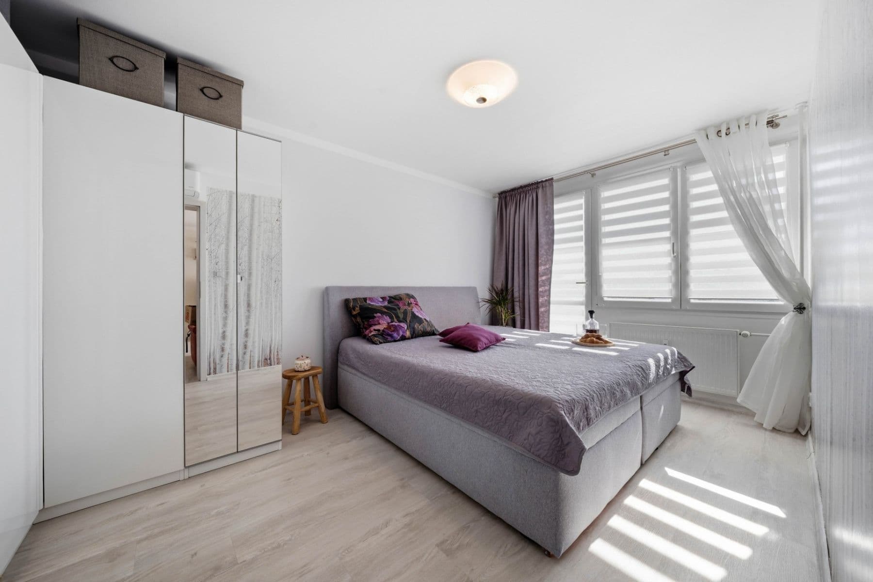 Predaj bytu 4-izbový 69 m², Kosmonautů, Pardubice, Pardubický kraj Predaj bytu 4-izbový 69 m², Kosmonautů, Pardubice, Pardubický kraj