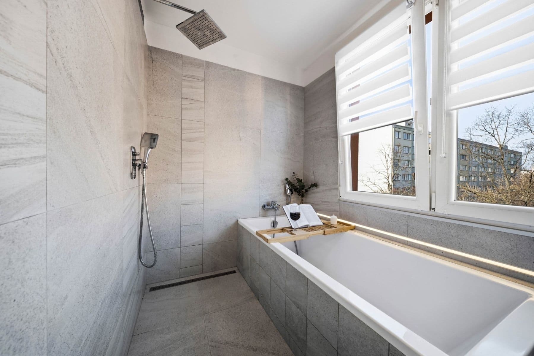 Predaj bytu 4-izbový 69 m², Kosmonautů, Pardubice, Pardubický kraj Predaj bytu 4-izbový 69 m², Kosmonautů, Pardubice, Pardubický kraj