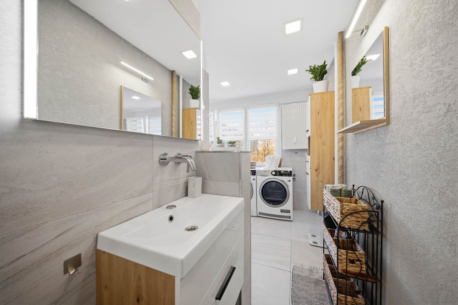 Predaj bytu 4-izbový 69 m², Kosmonautů, Pardubice, Pardubický kraj Predaj bytu 4-izbový 69 m², Kosmonautů, Pardubice, Pardubický kraj